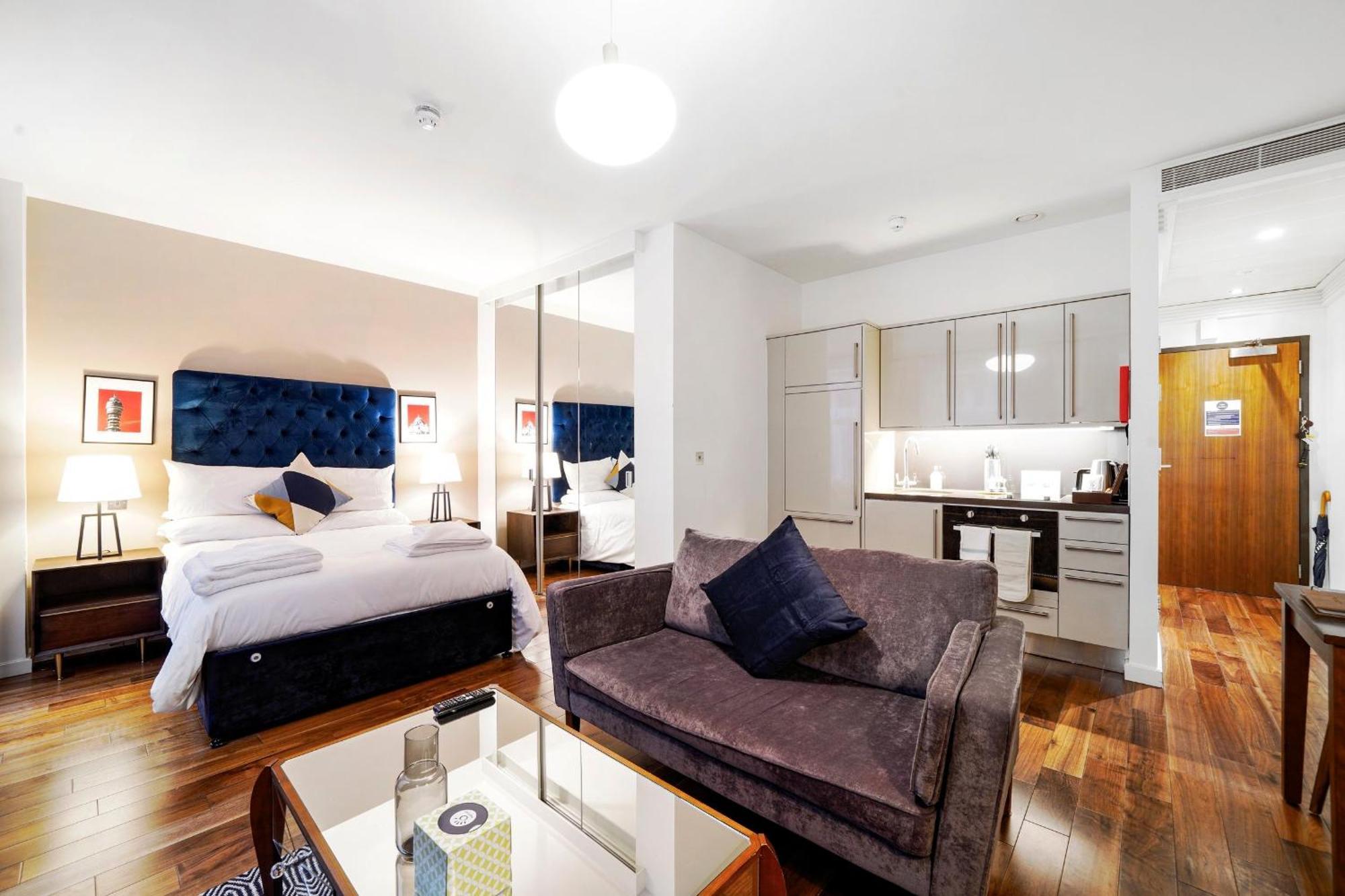 Monument Serviced Apartments By Lovelystay Лондон Екстер'єр фото